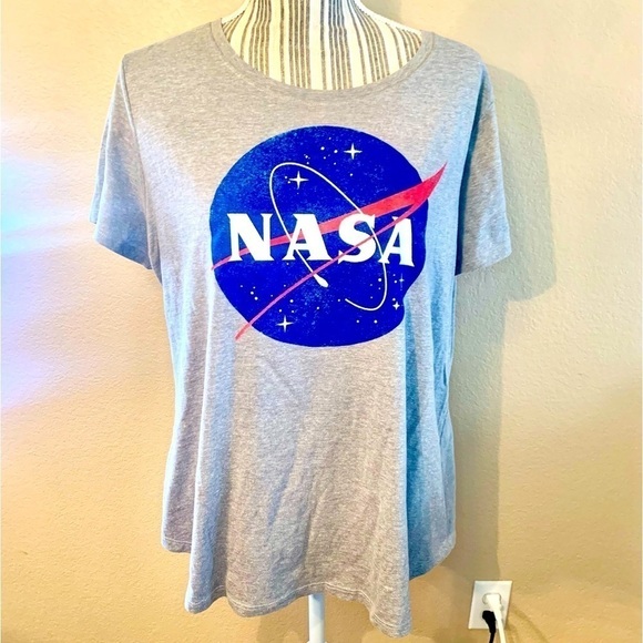 NASA T-Shirt XL Fifth Sun Grey Blue Red White Graphic Design NASA Cotton - Picture 1 of 14